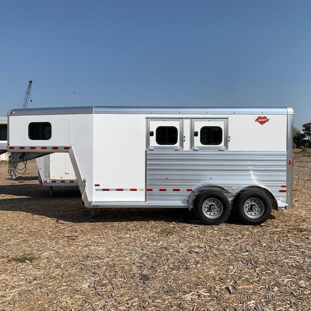 2021 Hart Trailers Solution Horse Trailer 2021 Hart Trailers Solution Horse Trailer