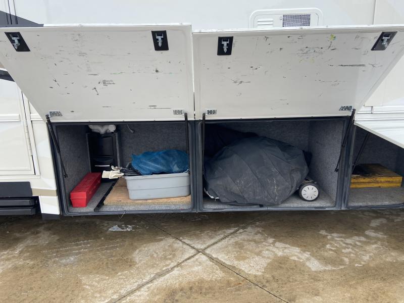 used Other Trailers Renegade RV  for sale, in Edgerton, OH Thumbnail 33