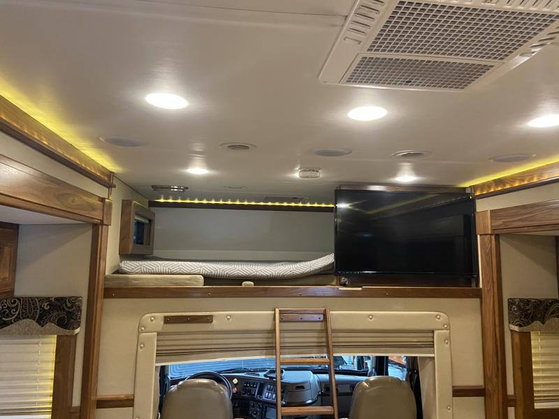 used Other Trailers Renegade RV  for sale, in Edgerton, OH Thumbnail 9