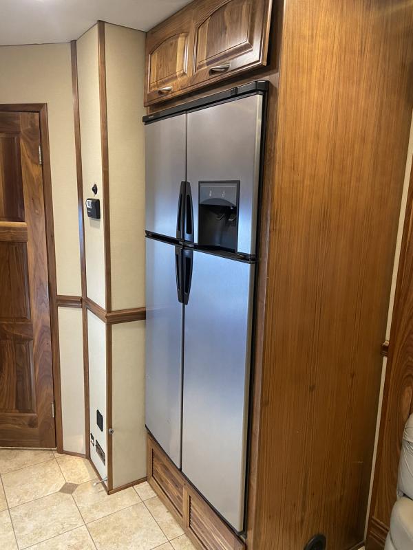 used Other Trailers Renegade RV  for sale, in Edgerton, OH Thumbnail 14