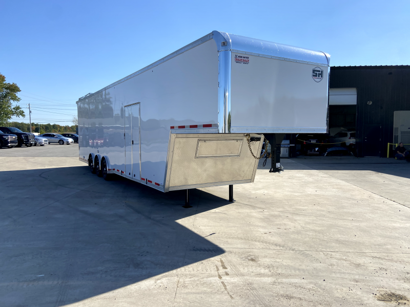 new Car Haulers / Racing Trailers United Trailers  for sale, in Edgerton, OH Thumbnail 10