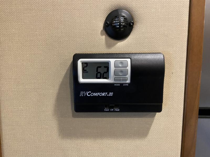 used Other Trailers Renegade RV  for sale, in Edgerton, OH Thumbnail 15