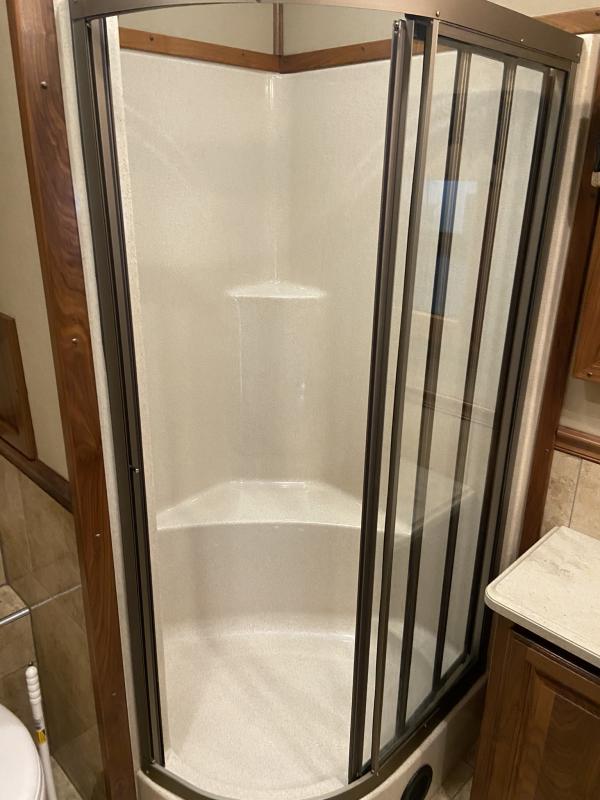 used Other Trailers Renegade RV  for sale, in Edgerton, OH Thumbnail 18