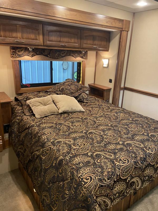 used Other Trailers Renegade RV  for sale, in Edgerton, OH Thumbnail 23