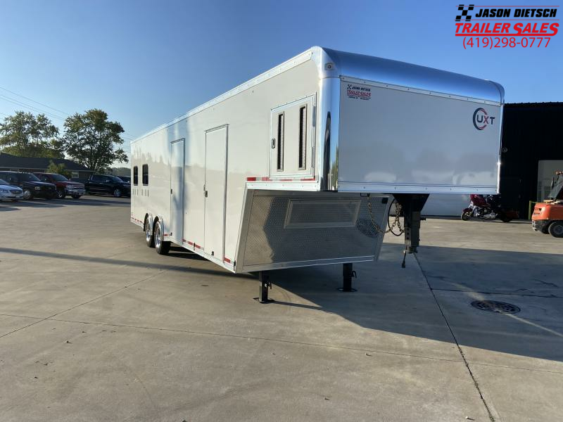 United UXGN 8.5x36 Real Estate Auctioneer Trailer W/Restrooms United UXGN 8.5x36 Real Estate Auctioneer Trailer W/Restrooms 1695206507