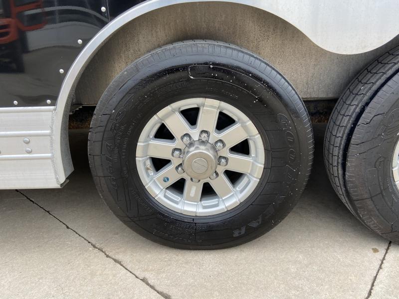 used Car Haulers / Racing Trailers Featherlite  for sale, in Edgerton, OH Thumbnail 16