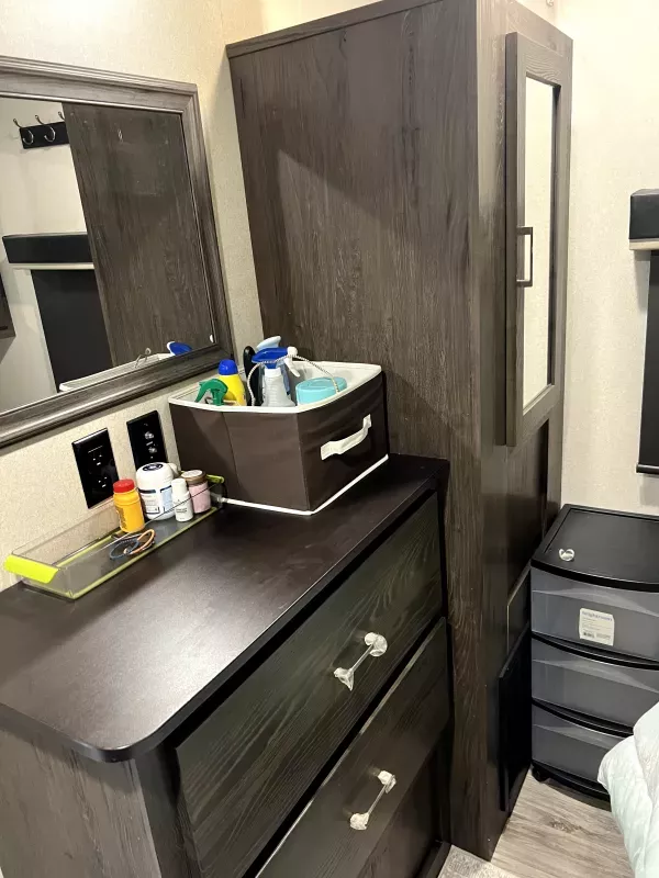used Travel Trailers Forest River Salem Hemisphere GLX for sale, in Riverside, CA Thumbnail 3