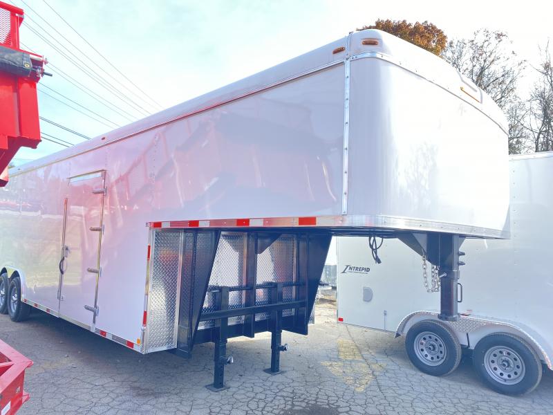 2021 Homesteader Trailers 8.5 X 36 GN Cargo / Enclosed Trailer 2021 Homesteader Trailers 8.5 X 36 GN Cargo / Enclosed Trailer