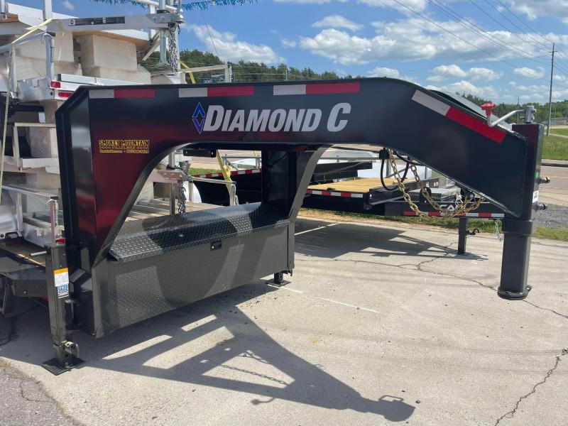 2022 Diamond C Trailers LPX208 22FT GOOSNECK LOW PROFILE Equipment Trailer 2022 Diamond C Trailers LPX208 22FT GOOSNECK LOW PROFILE Equipment Trailer