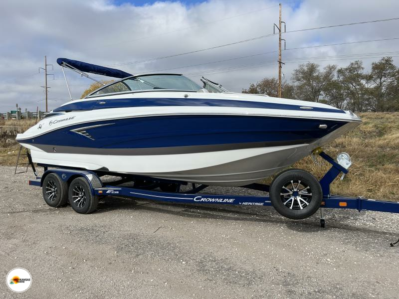 2024 Crownline E235 BELOW DEALER INVOICE!  1720536391