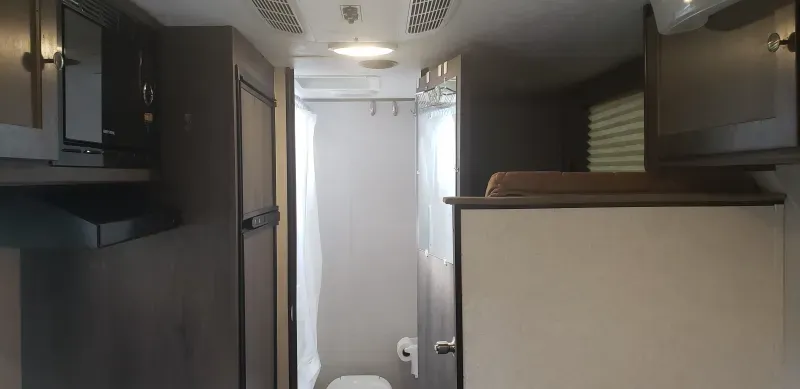 used Travel Trailers Viking RV  for sale, in Vancouver, BC Thumbnail 7