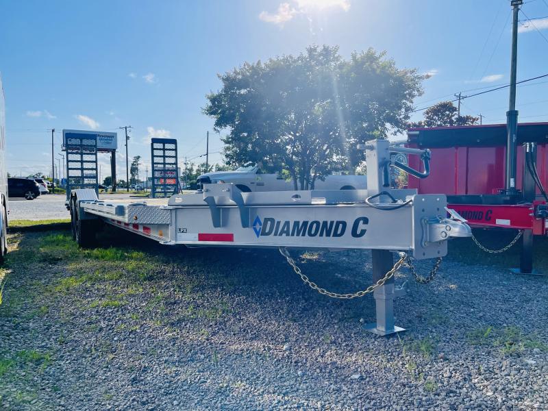 2022 Diamond C Trailers LPX208-24 Equipment Trailer 2022 Diamond C Trailers LPX208-24 Equipment Trailer