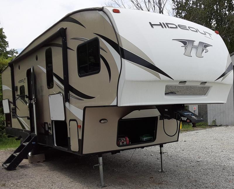 2019 Keystone RV Hideout 262RES 5th Wheel 2019 Keystone RV Hideout 262RES 5th Wheel