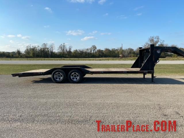 2014 Ranch King 102 x 24 Car / Equipment Trailer 2014 Ranch King 102 x 24 Car / Equipment Trailer