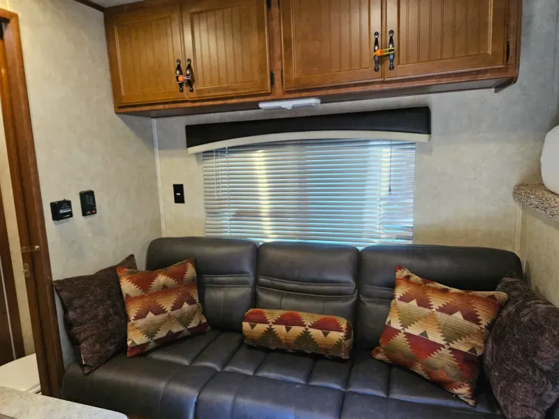 used Horse Trailers Bison Trailers  for sale, in Williamsport, TN Thumbnail 5