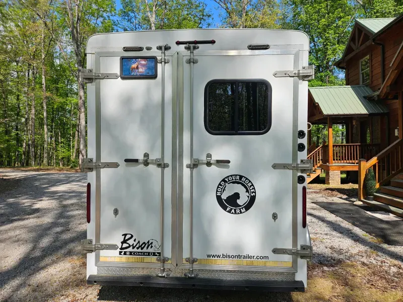 used Horse Trailers Bison Trailers  for sale, in Williamsport, TN Thumbnail 4