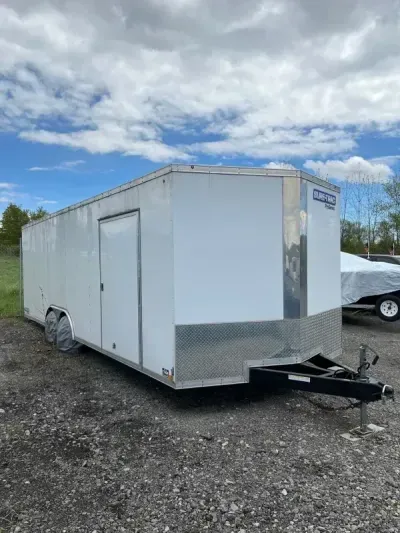 2017 Sure-Trac 8.5'x24' Pro Series Wedge Front Enclosed Car Hauler General Trailers