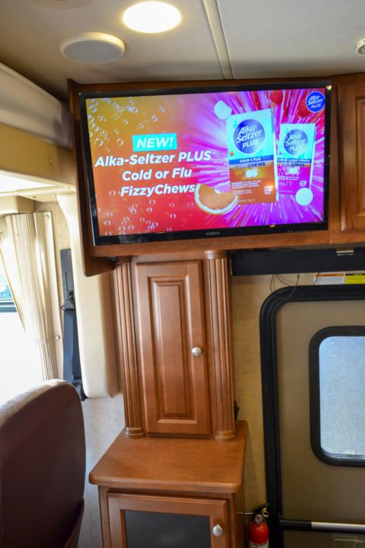 used Camper / RV Thor Motor Coach Palazzo for sale, in Titusville, FL Thumbnail 6