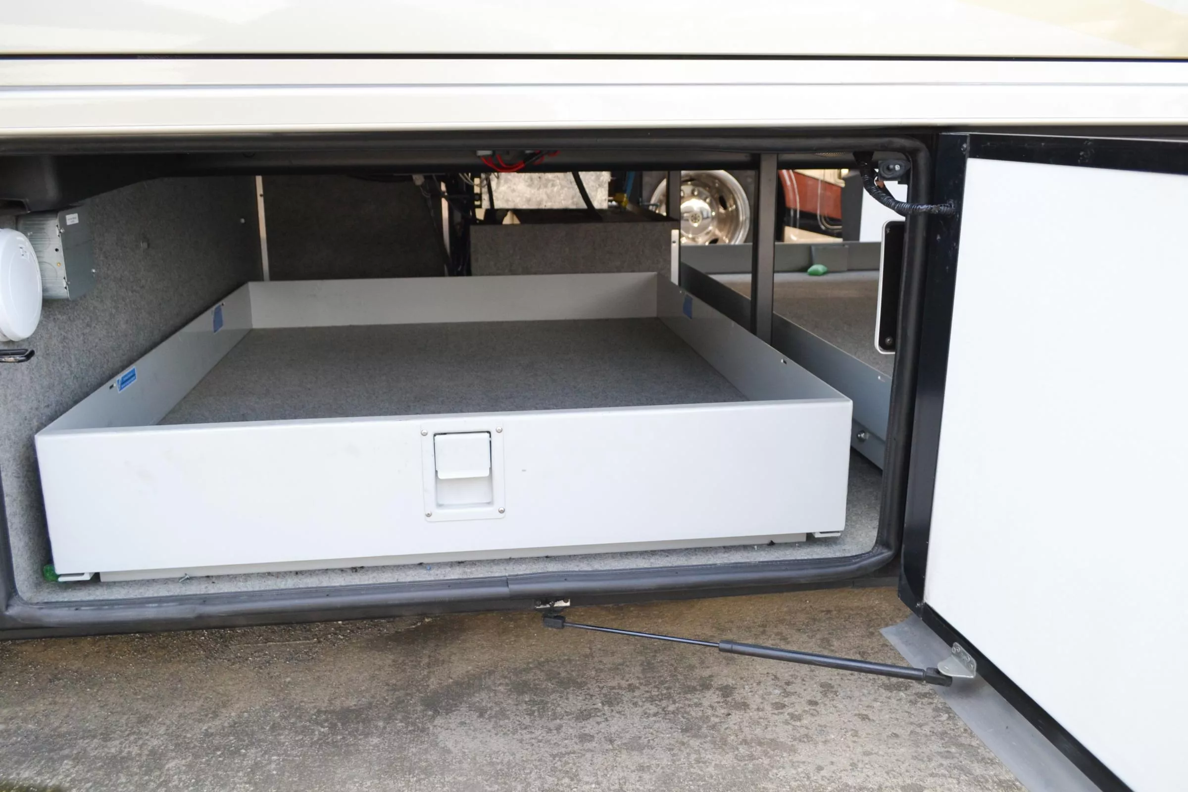 used Camper / RV Newmar Mountain Aire for sale, in Titusville, FL Thumbnail 29