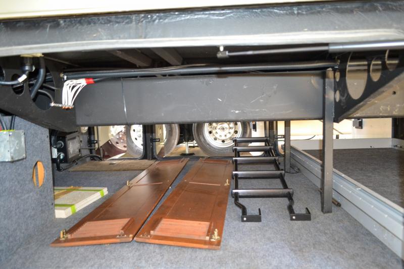 used Camper / RV Tiffin Motorhomes Phaeton for sale, in Titusville, FL Thumbnail 29