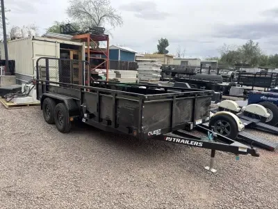 2027 PJ Trailers Lspj7716gt2