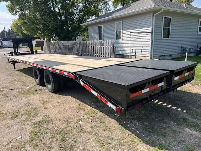 used Equipment / Flatbed Trailers ABU  for sale, in West Fargo, ND Thumbnail 3