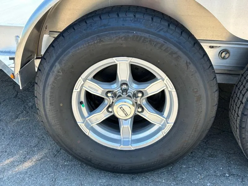 used Other Trailers Aluma  for sale, in Greenbrier, TN Thumbnail 3