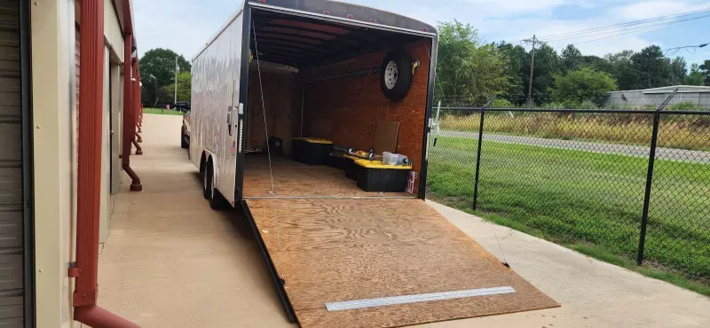 used Cargo (Enclosed) Trailers Interstate 1  for sale, in Gilmer, TX Thumbnail 3