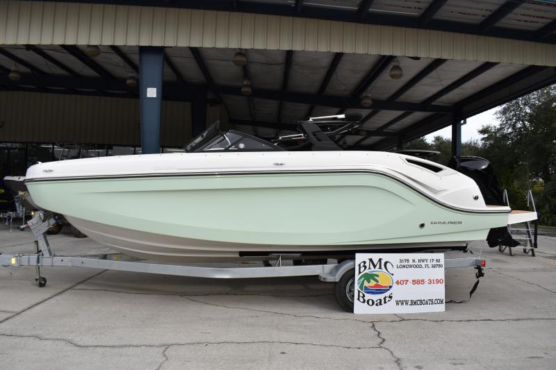 2022 Bayliner Boats DX2200 Deck Boat 2022 Bayliner Boats DX2200 Deck Boat