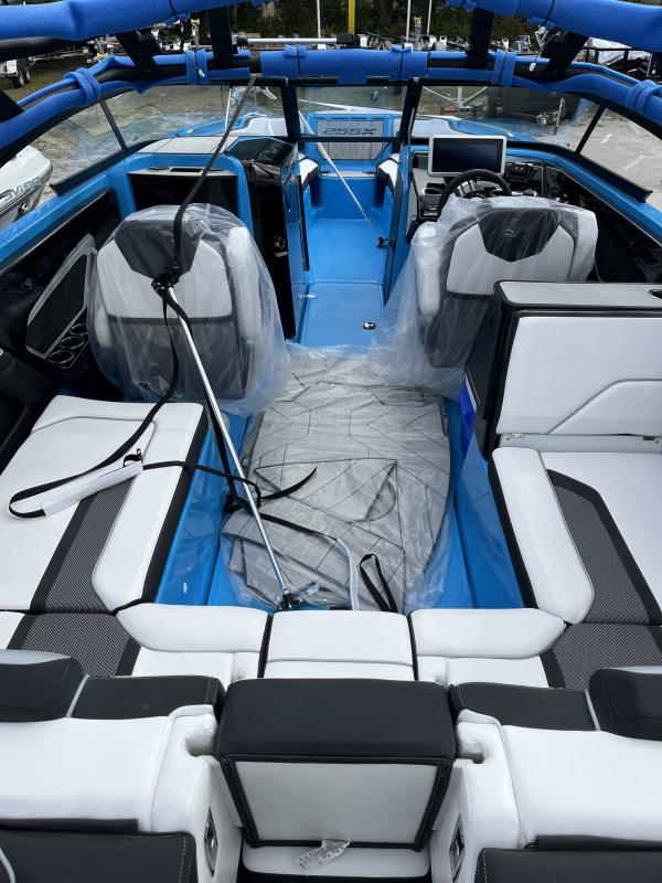 2023 Yamaha 255XE Jet Boat BMC Boats for Sale in Orlando Boat Dealer for bowriders