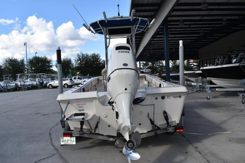 2021 Carolina Skiff 19 Ultra Center Console 2021 Carolina Skiff 19 Ultra Center Console