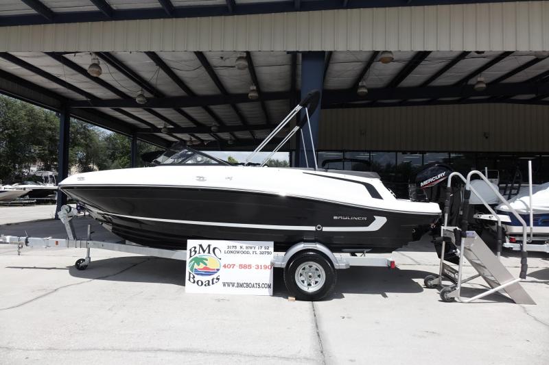 2021 Bayliner Boats Other VR5 Bowrider Bowrider 2021 Bayliner Boats Other VR5 Bowrider Bowrider
