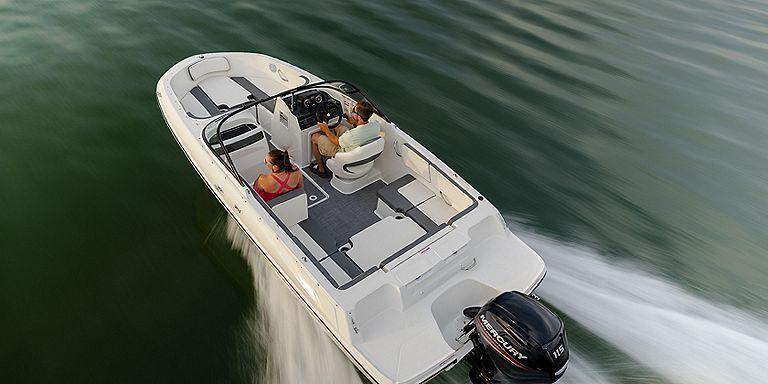 2022 Bayliner Boats VR4 Bowrider 2022 Bayliner Boats VR4 Bowrider