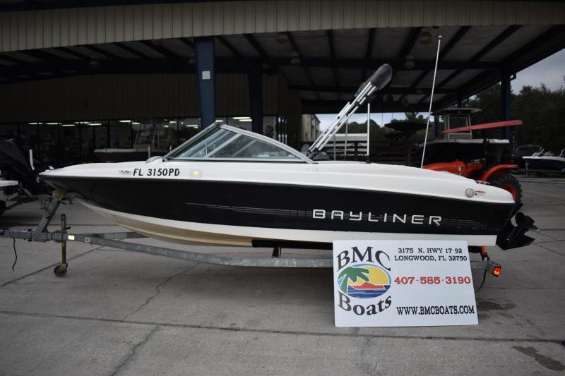 2011 Bayliner Boats 175 CAPRI Bowrider 2011 Bayliner Boats 175 CAPRI Bowrider