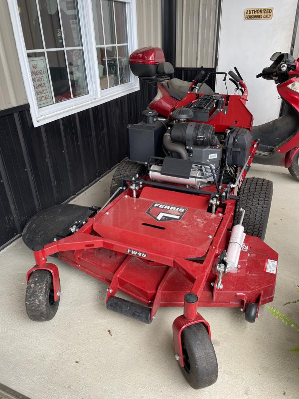 Ferris Mowers FW45 Kaw 52" Cut Lawn Mowers Ferris Mowers FW45 Kaw 52" Cut Lawn Mowers