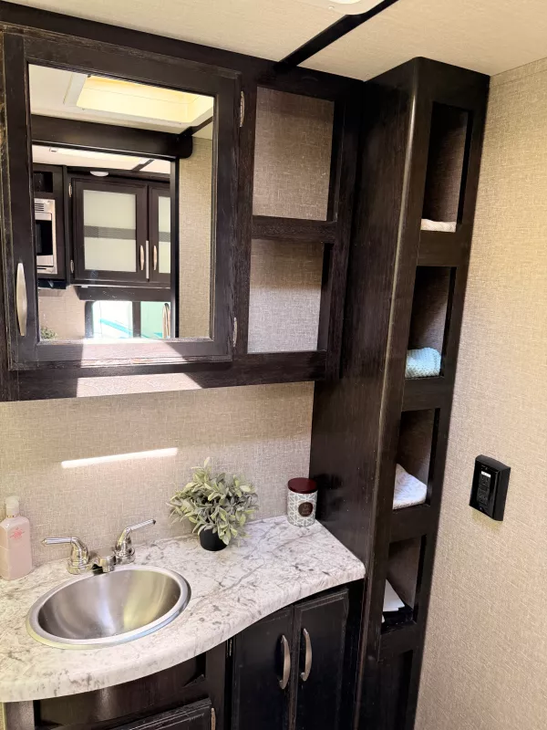 used Travel Trailers Grand Design RV Imagine XLS for sale, in Ellenton, FL Thumbnail 10