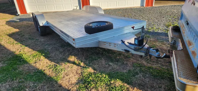 used Car Haulers / Racing Trailers Featherlite  for sale, in Norwood, NC Thumbnail 3