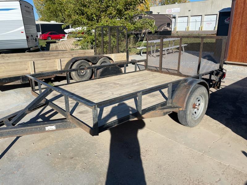 2004 CM 76"x10' C & M Utility Trailer 2004 CM 76"x10' C & M Utility Trailer