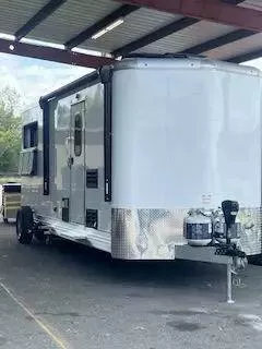 2025 Shadow horse trailers 2025 Shadow 2 Horse Bumper Pull Trailer with 8 Foot Living Quarters