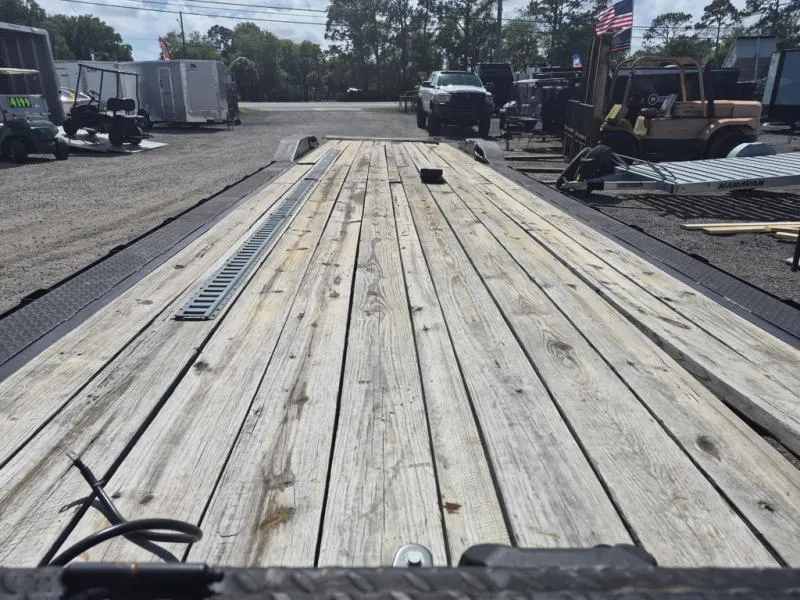 used Equipment / Flatbed Trailers TrailMaxx Trailers  for sale, in Mims, FL Thumbnail 4
