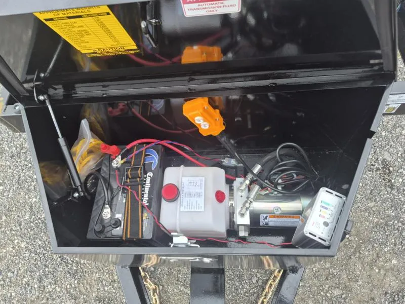 new Dump Trailers U-Dump  for sale, in Mims, FL Thumbnail 4