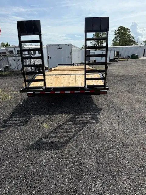 2025 Equipment Flatbed Trailer photo 6