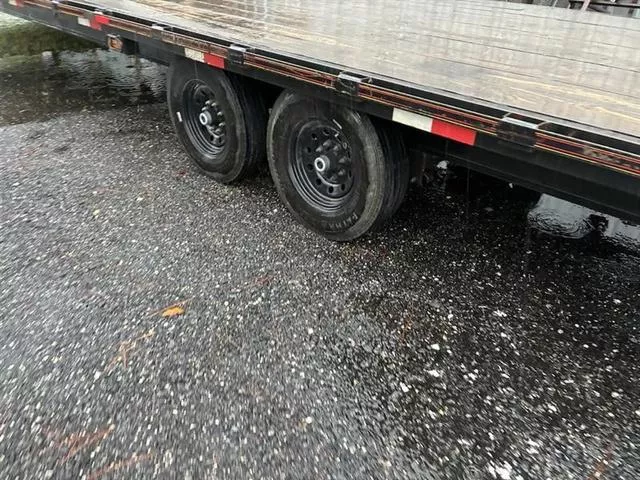 used Equipment / Flatbed Trailers TrailMaxx Trailers  for sale, in Mims, FL Thumbnail 3