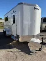 2025 Shadow horse trailers 2025 Shadow Trailer White 3 Horse Bumper Pull with Escape Door and Rea