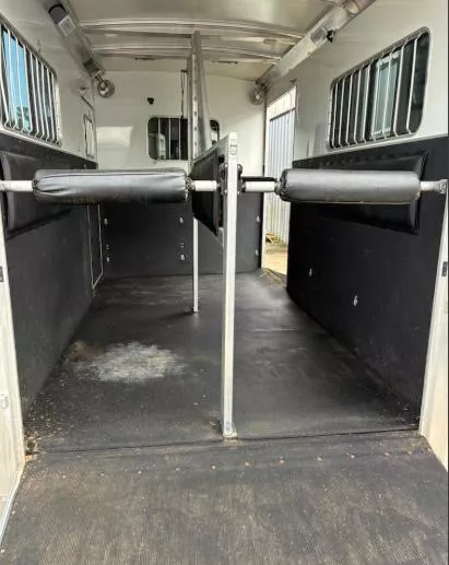 used Horse Trailers Cimarron Trailers  for sale, in Mims, FL Thumbnail 9