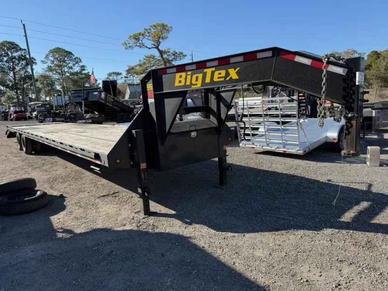 2024 Big Tex Trailers Gooseneck, 102" x 40', 23.9K, Dovetail, Mega Ramps