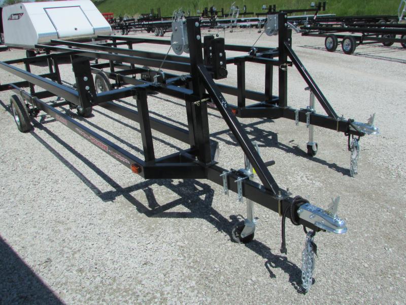 Wolverine Trailers 20 Crank Up Pontoon Boat Trailer Wolverine Trailers 20 Crank Up Pontoon Boat Trailer