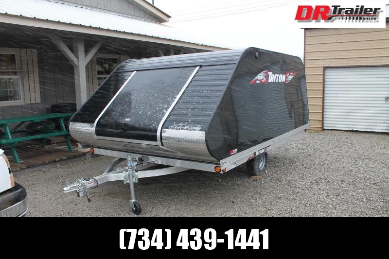 2018 Triton XT 11' TILT Livestock Trailer 2018 Triton XT 11' TILT Livestock Trailer
