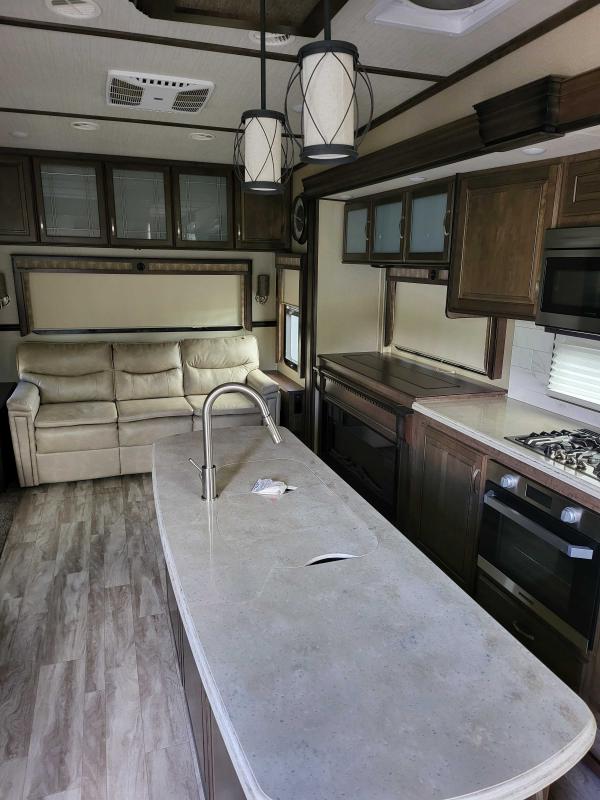 2019 Grand Design RV 385GK Fifth Wheel 2019 Grand Design RV 385GK Fifth Wheel