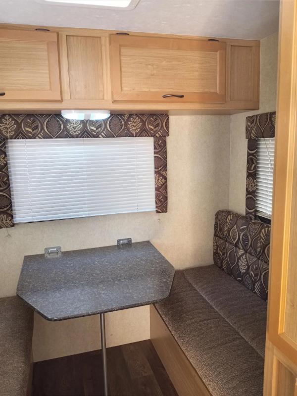 used Travel Trailers Pacific Coachworks Econ for sale, in Hesperia, CA Thumbnail 8
